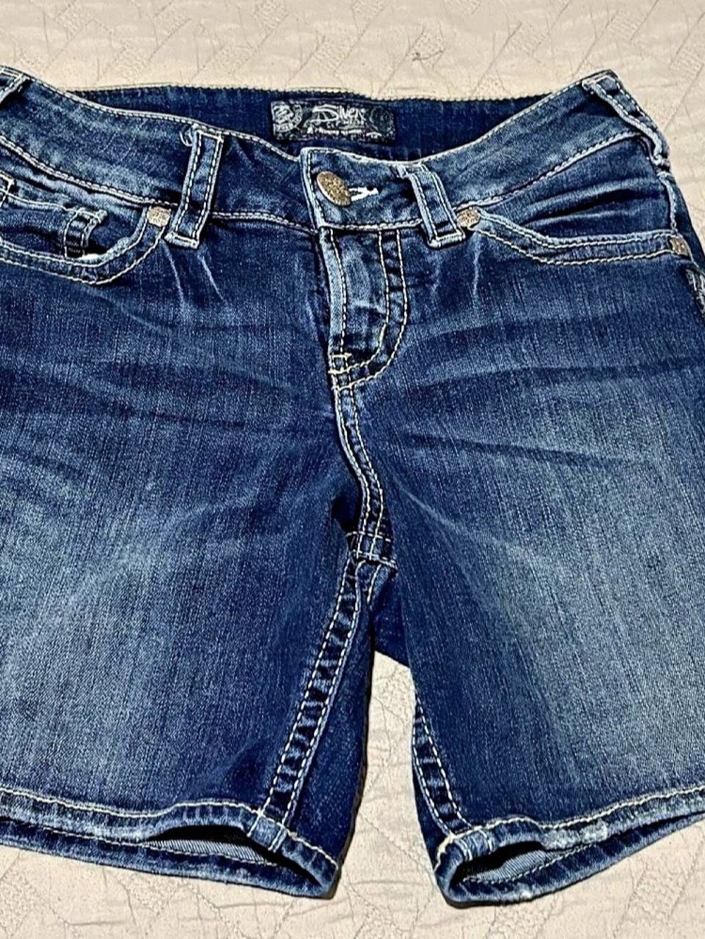 Silver Jeans Co. Suki Mid Short. Denim Jean Shorts Waist 26 Blue
